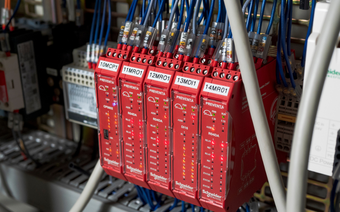 modulaire veiligheidscontroller