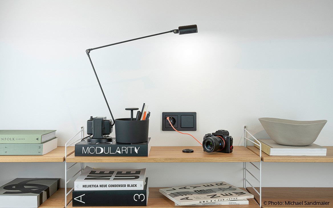 JUNG Wandcontactdozen met USB 